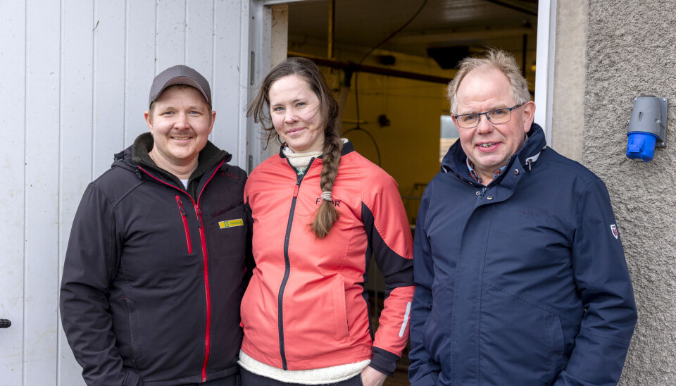Rektor Dyre Johan Haug (t.h) i
Norsvinskolen bekrefter at det
er par som Janne og Petter
Norsvin ofte har i kikkerten
når de skal finne «prospects»
til nye alvsbesetninger.